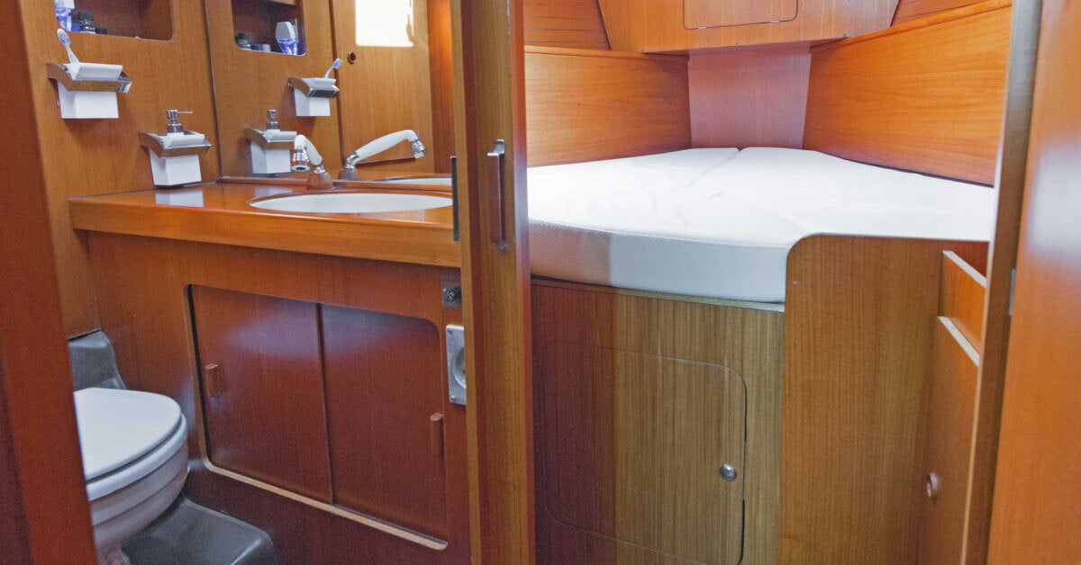 Best Marine Composting Toilets For Sailboats | Life of Sailing