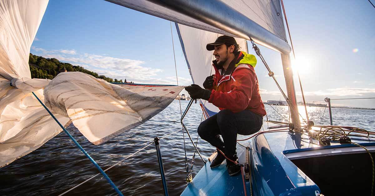 What is a Sailboat Mainsail? | Life of Sailing