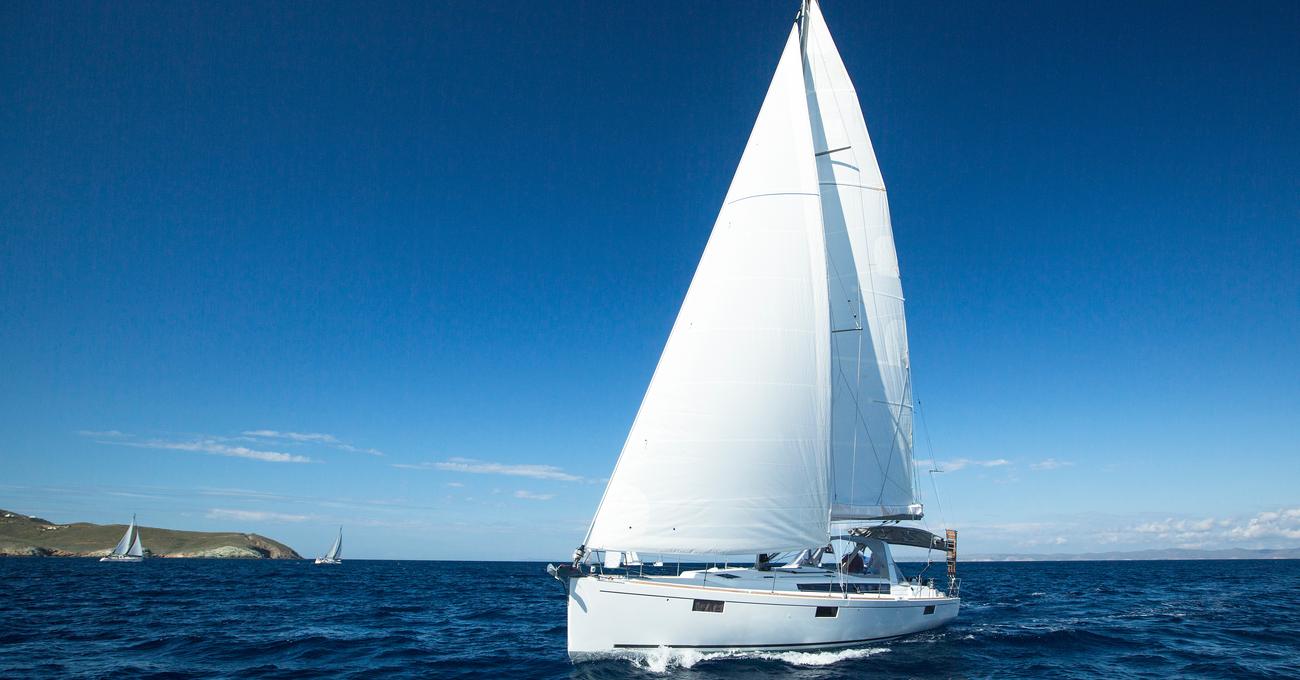 Best Single-Handed Bluewater Sailboats | Life of Sailing