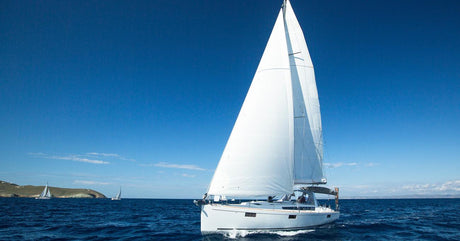 Best Single-Handed Bluewater Sailboats | Life of Sailing