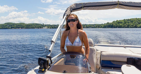 How To Drive A Pontoon Boat | Life of Sailing