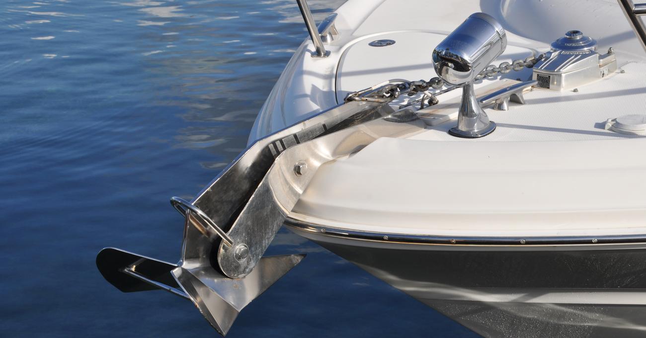 Best Anchors For Pontoon Boats | Life of Sailing